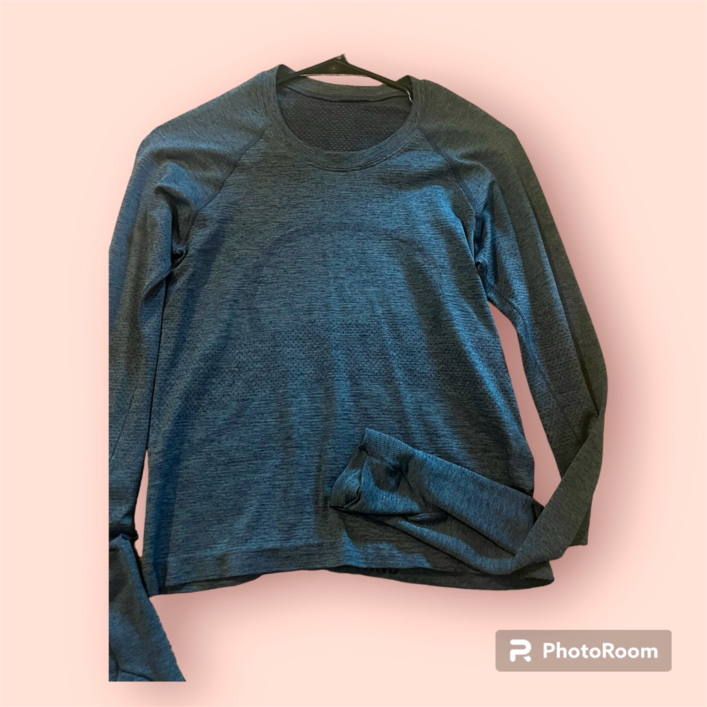 Dark Deep Blue Lululemon Top Swiftlytech The Shorter One Size 6 Wore Once